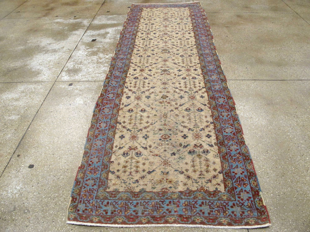 Antique Persian Mahal Runner, No.9585 - Gsblank