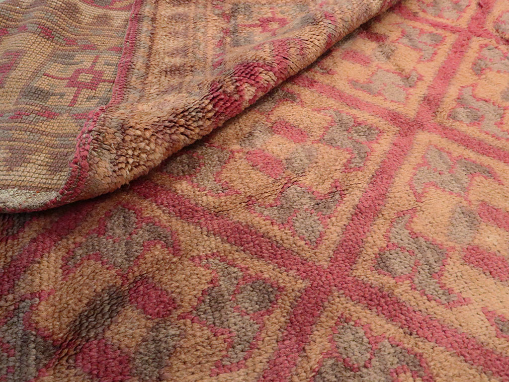 Vintage Austrian Continental Carpet, No.9595 - Gsblank