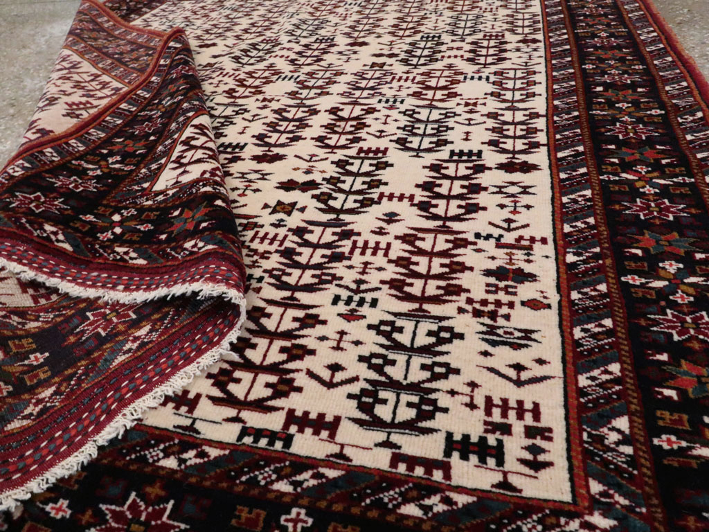 Vintage Persian Qashqai Carpet, No.9616 - Gsblank