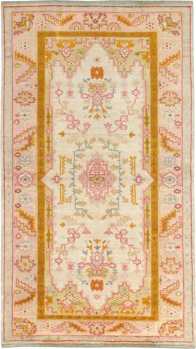 Antique Turkish Oushak Rug, No.9640 - Gsblank