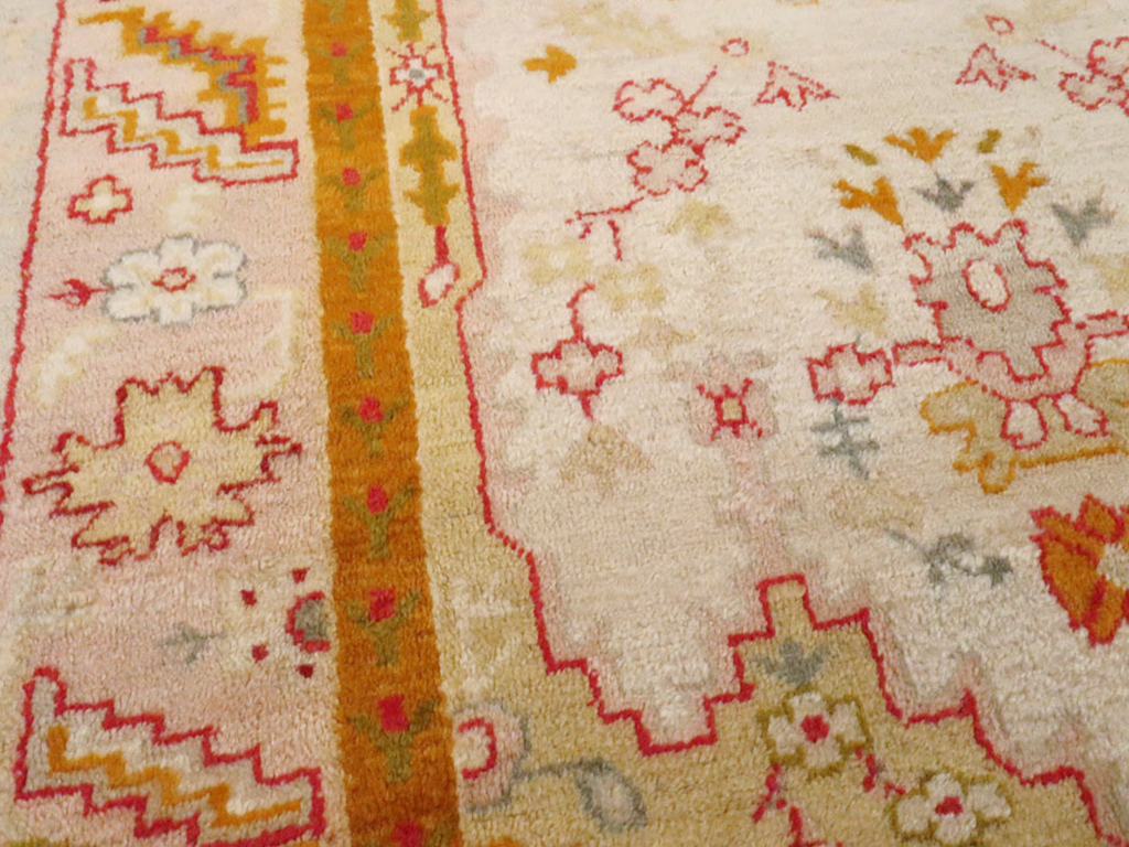 Antique Turkish Oushak Rug, No.9640 - Gsblank