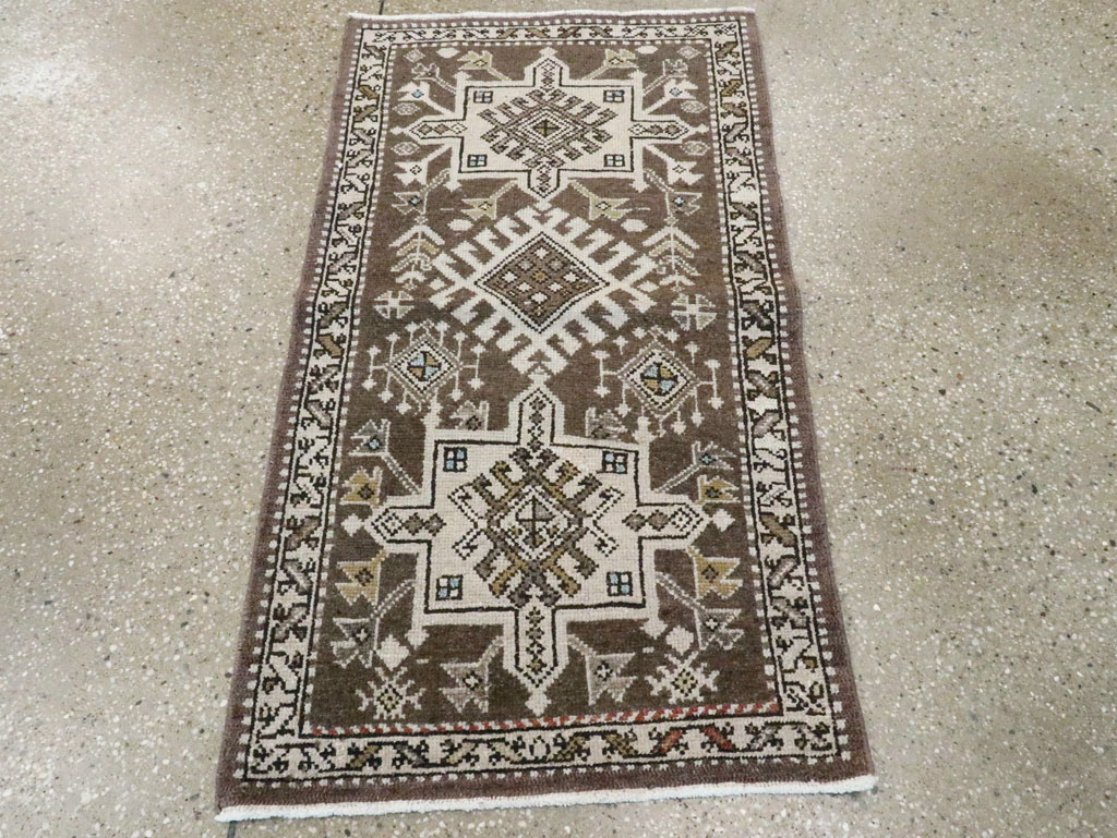 Antique Persian Karajeh Rug, No.9662 - Gsblank
