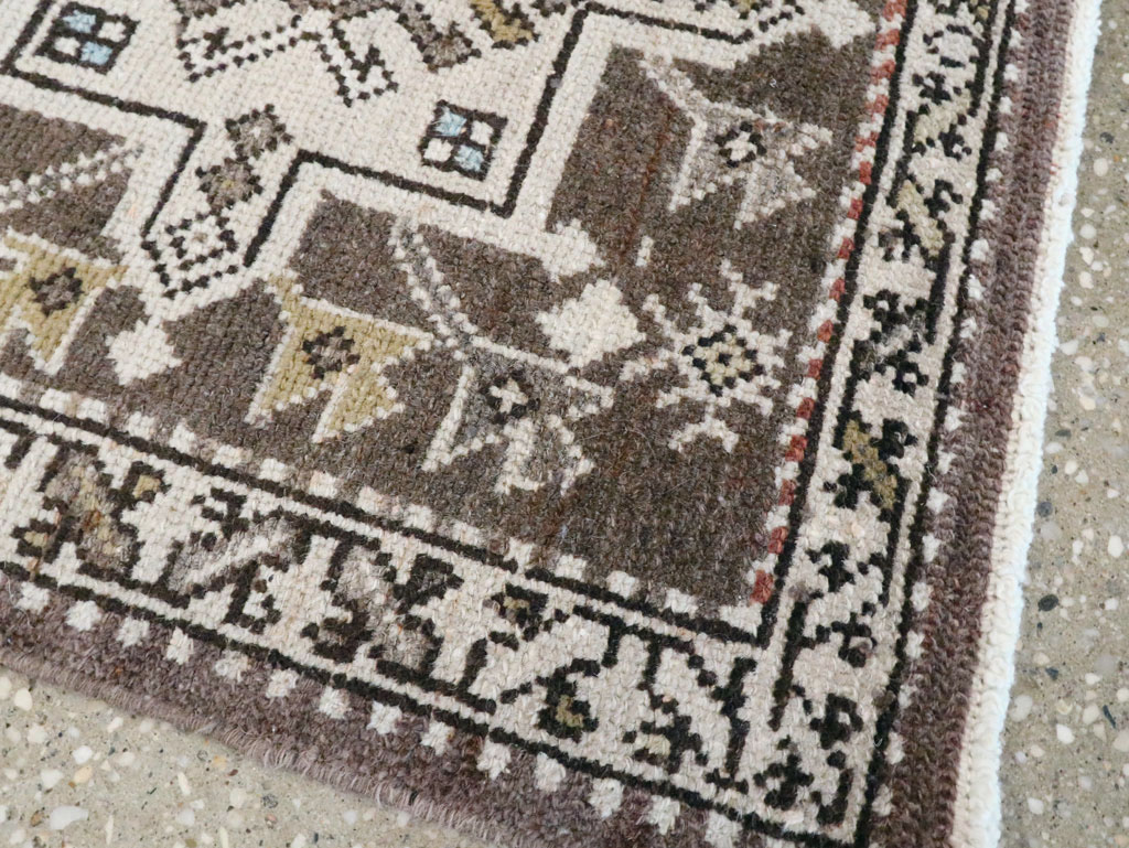 Antique Persian Karajeh Rug, No.9662 - Gsblank