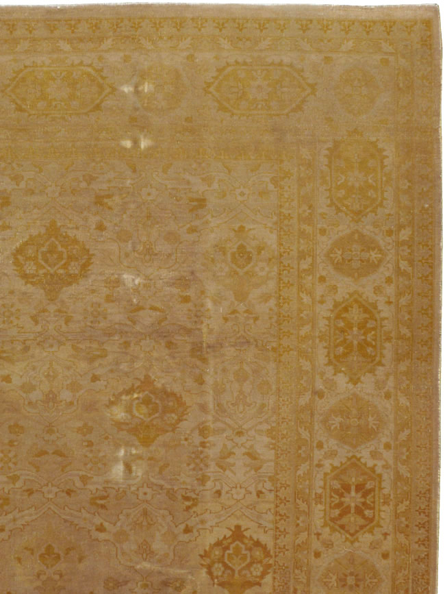 Antique Indian Lahore Square Carpet, No.9726 - Gsblank