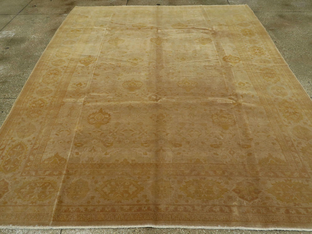Antique Indian Lahore Square Carpet, No.9726 - Gsblank