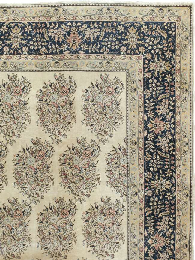 Semi-Antique Tabriz Carpet, No.9735 - Gsblank