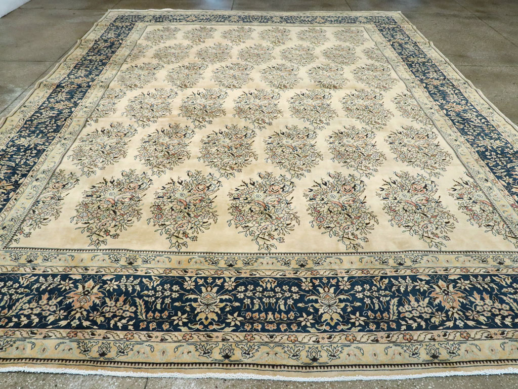 Semi-Antique Tabriz Carpet, No.9735 - Gsblank
