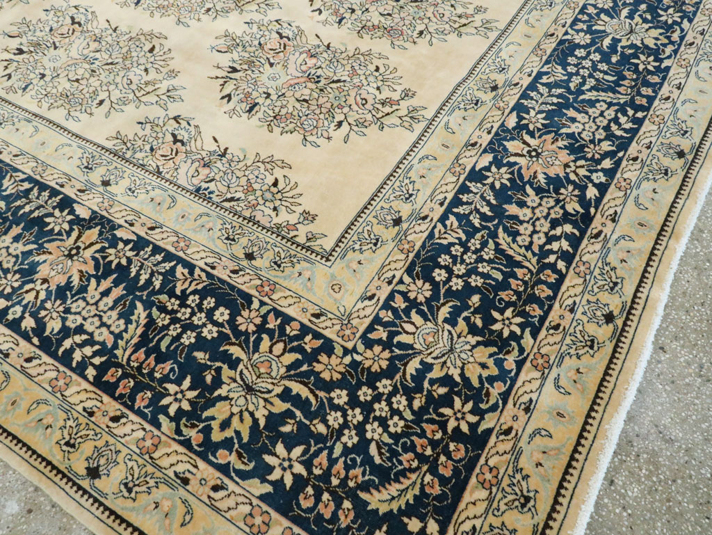 Semi-Antique Tabriz Carpet, No.9735 - Gsblank