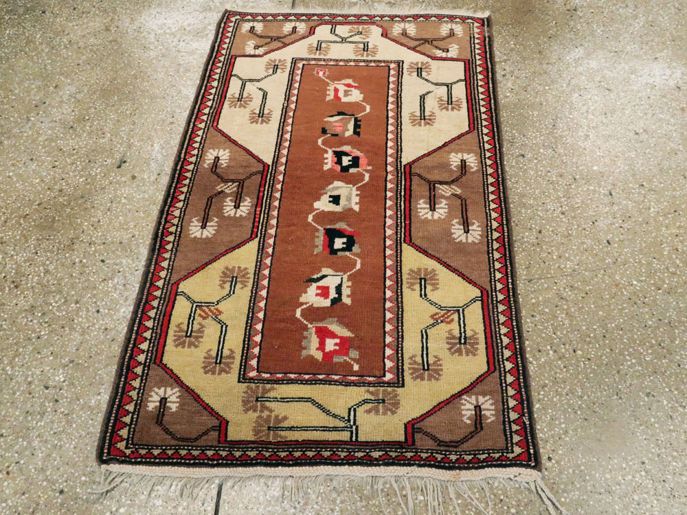 Vintage Turkish Anatolian Rug, No.9827 - Gsblank