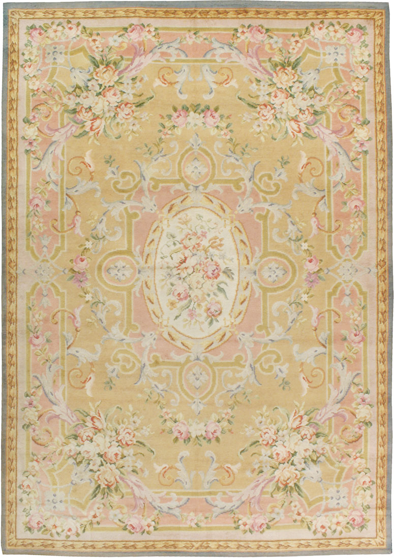 Vintage European Savonnerie Carpet, No.9835 - Gsblank