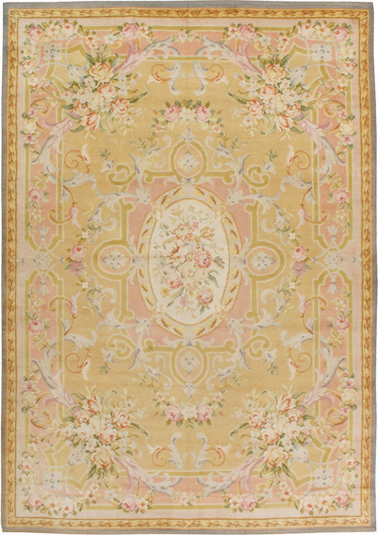 Vintage European Savonnerie Carpet, No.9835 - Gsblank