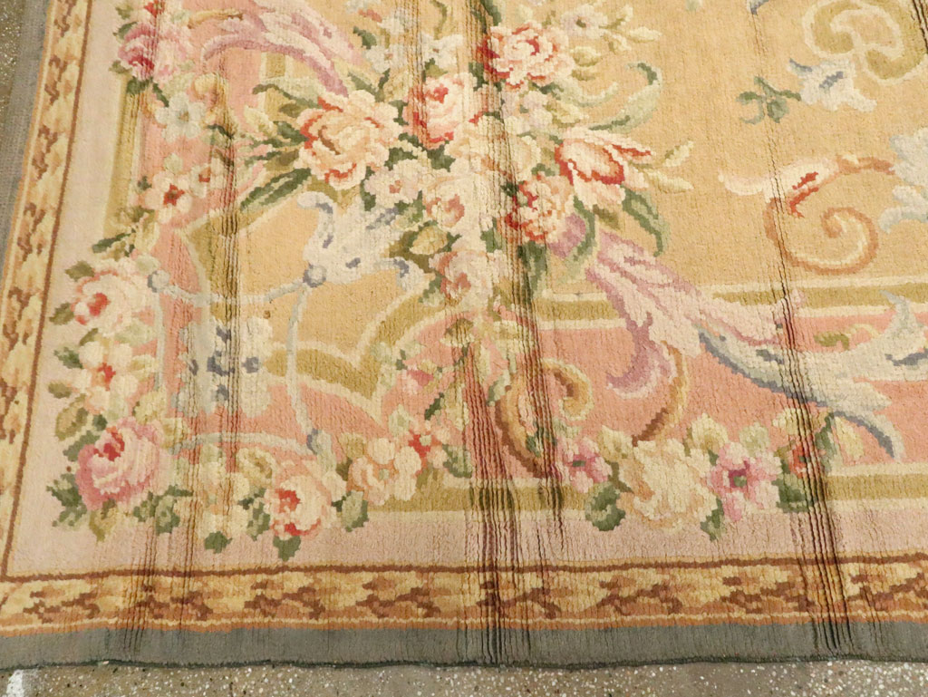 Vintage European Savonnerie Carpet, No.9835 - Gsblank