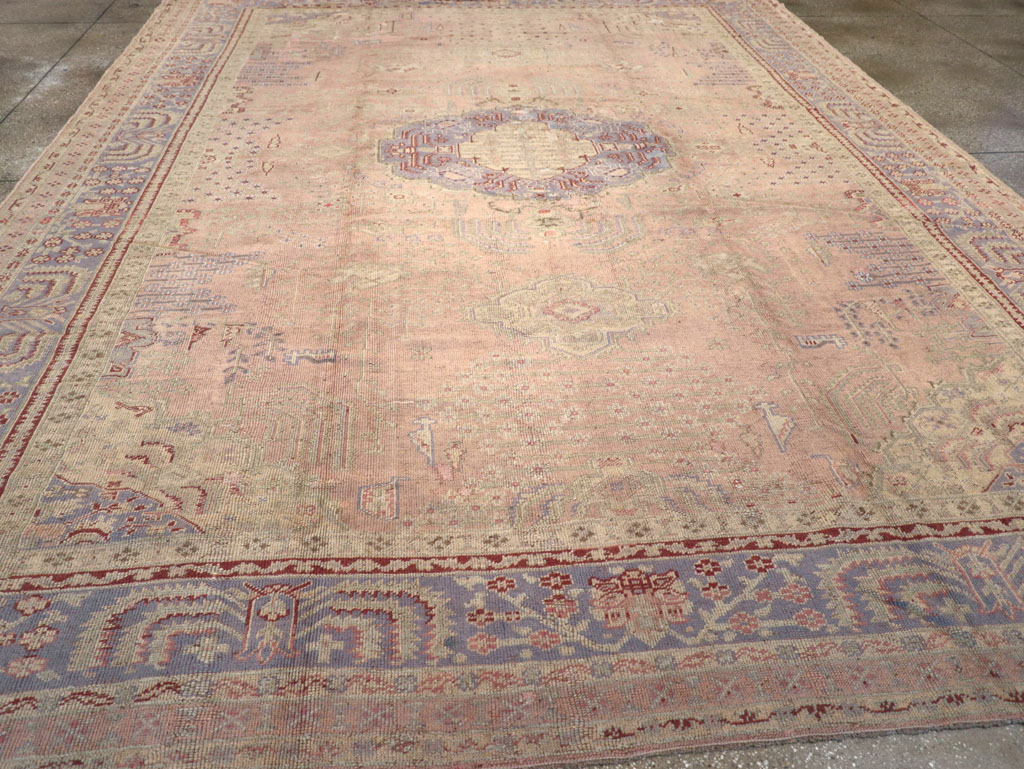 An Oushak Carpet, No.9920 - Gsblank