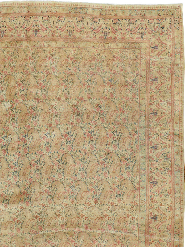 Antique Persian Kerman Square Carpet, No.9939 - Gsblank