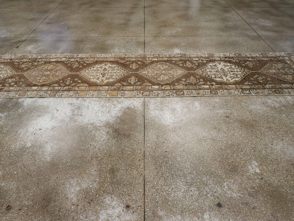 A Serab Runner, No.9949 - Gsblank