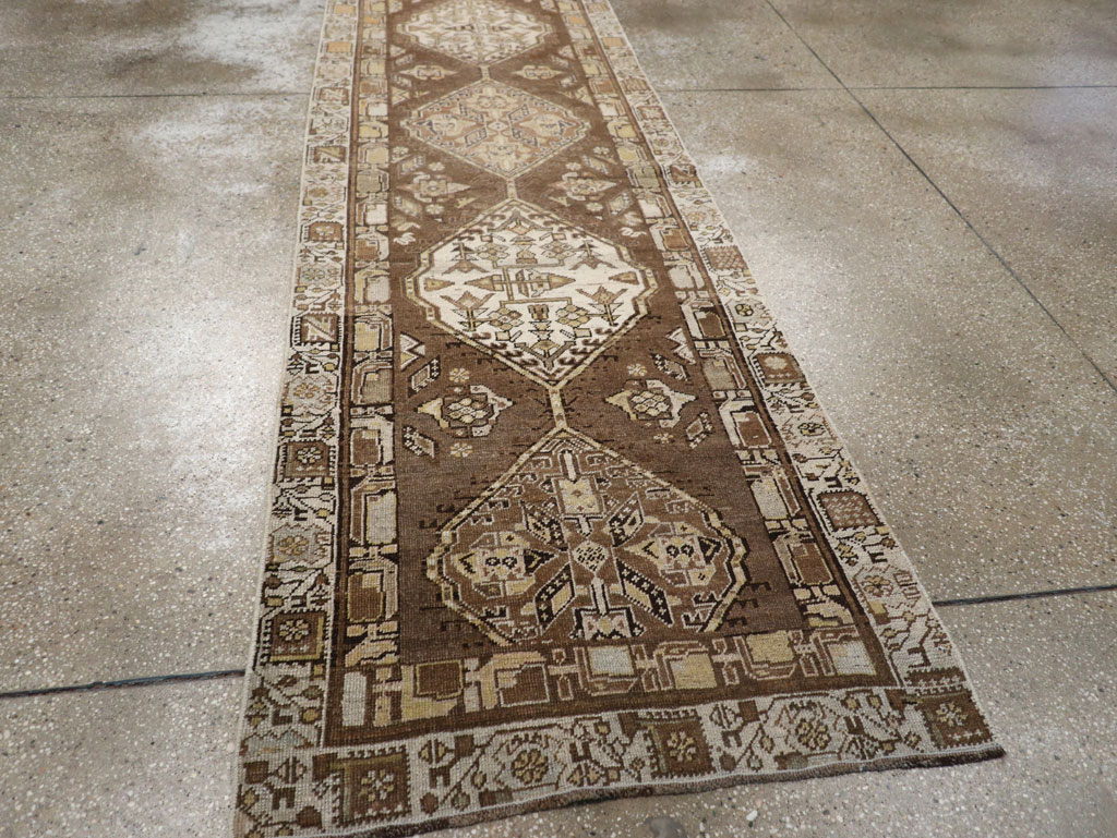 A Serab Runner, No.9949 - Gsblank