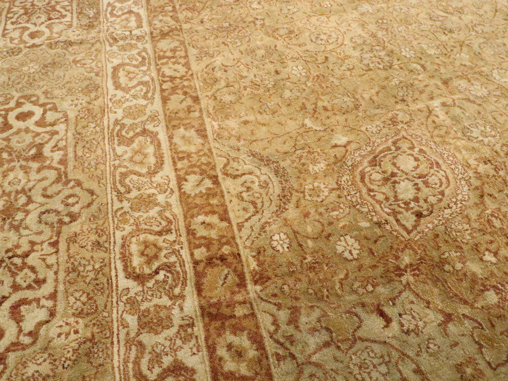 Antique Indian Agra Carpet, No.9965 - Gsblank