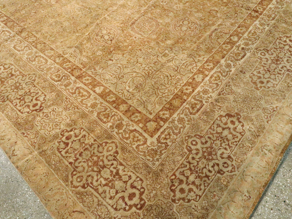 Antique Indian Agra Carpet, No.9965 - Gsblank