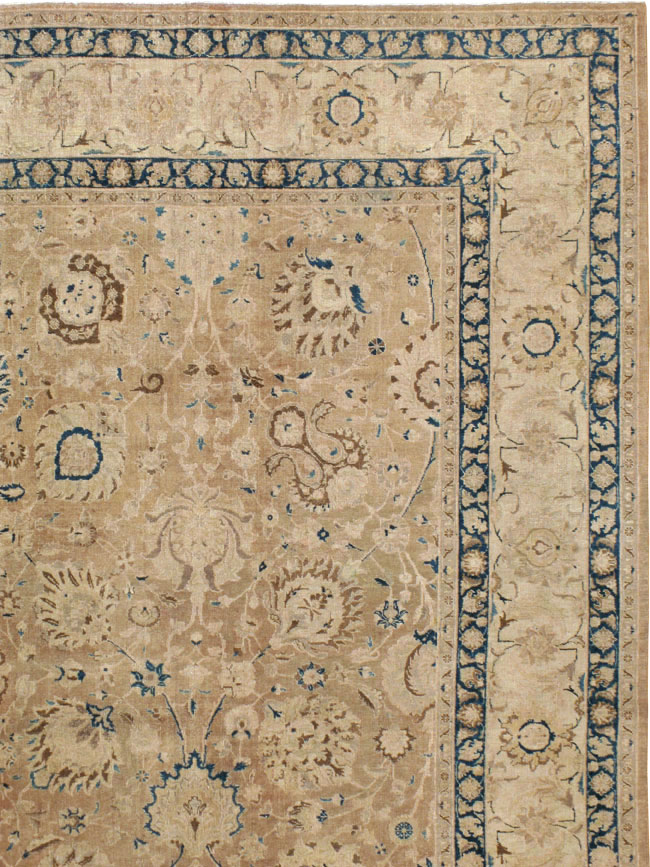 Antique Persian Tabriz Carpet, No.9985 - Gsblank