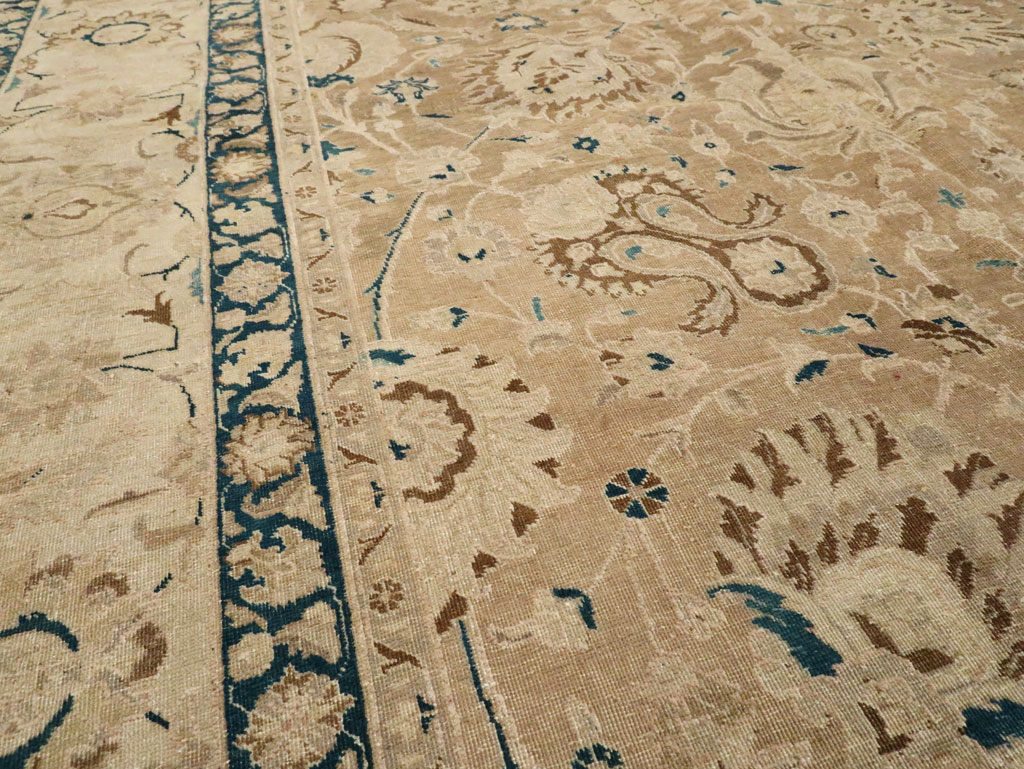Antique Persian Tabriz Carpet, No.9985 - Gsblank