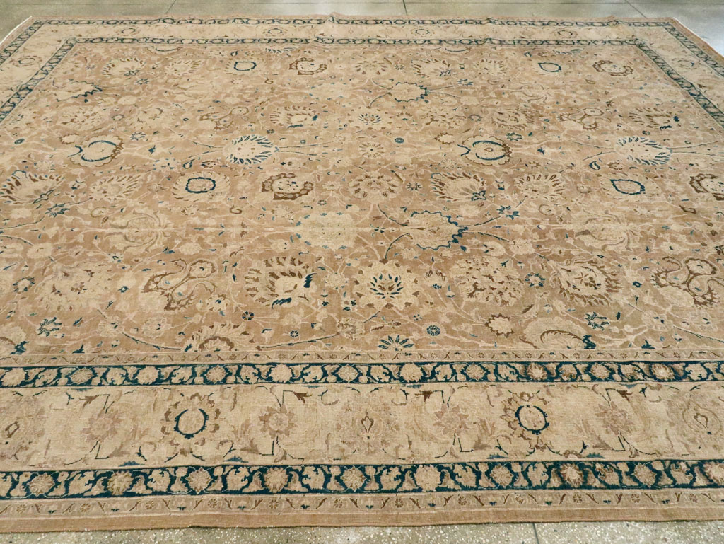 Antique Persian Tabriz Carpet, No.9985 - Gsblank